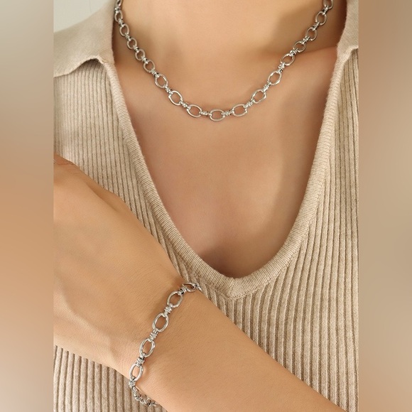 💎Necklace + Bracelet Bundle* Waterproof Silver Chain Necklace*Sweatproof* - Picture 2 of 4